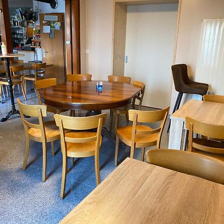 Hotel Gasthof Engel Kleinlutzel Eksteriør bilde